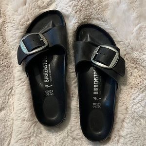 Black Birkenstocks size 38